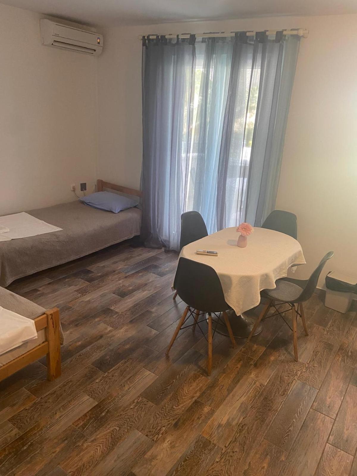 פג Oguic Apartman מראה חיצוני תמונה